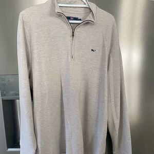 Men’s Vineyard Vines quarter zip pullover.